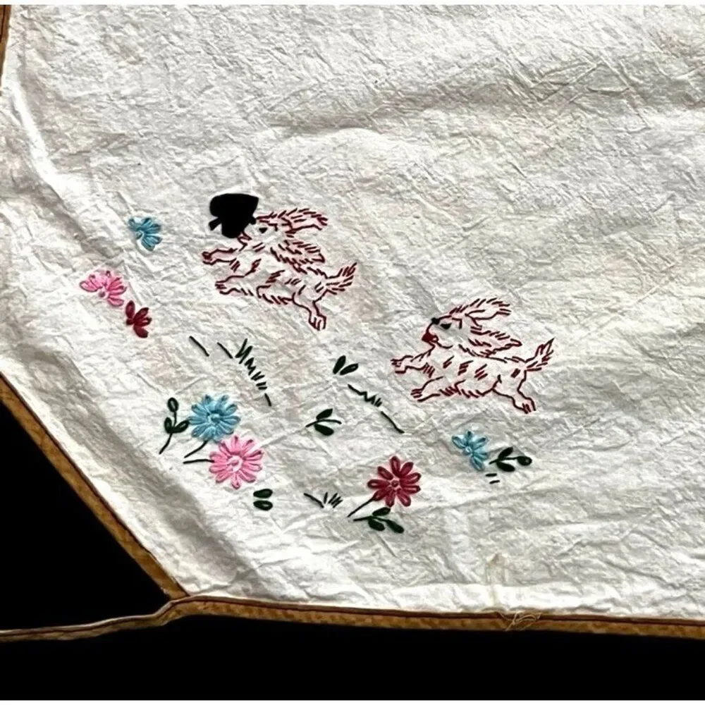 Vintage Dog Embroidered Card Table Cover Tablecloth Bridge Tie Corners Suits